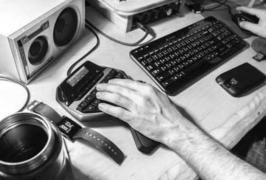 开云登录入口-杨瀚森出镜！开拓者队训练日常：来数数一共有几个扣篮？