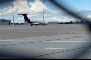 开云足球-队危，速归！杰克逊刚坐飞机抵达慕尼黑，切尔西现要求其返回伦敦