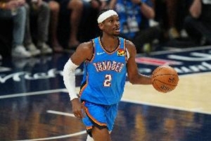 开云足球-美媒历史球星50-41：麦克海尔50 亚历山大48 艾弗森46 手套41