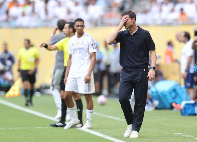 电视六台：由于暴风雨预警，皇马前往纽约的航班能否顺利起飞存疑